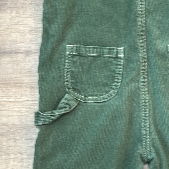 100% cotton Vintage green corduroy Carter’s 4T overalls - Picture 9 of 11